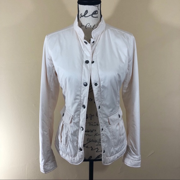 Patagonia Jackets & Blazers - | Patagonia | 🎉 HP 🎉 cream lightweight jacket M